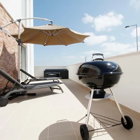 Bela Baia Ii, Private Condominium With Pool Holiday home Salir de Porto